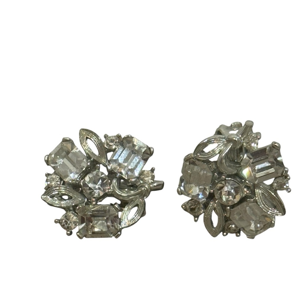 Lisner Vintage Blue Crystals Rhinestones Clip-On Earrings